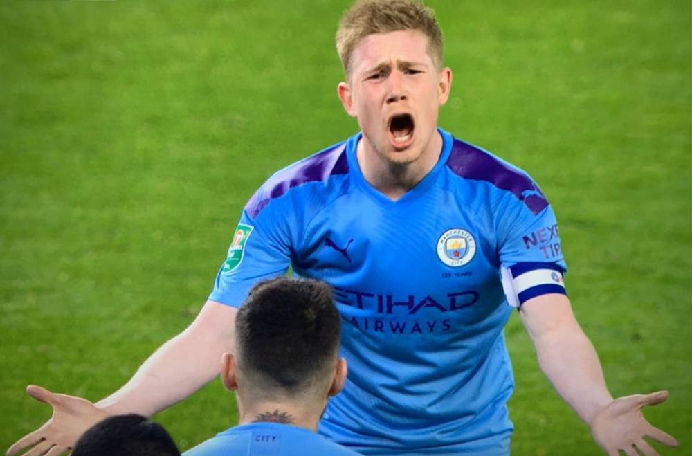 巴西2-0塞内加尔，埃斯特旺、卡塞米罗破门，库尼亚两度中框