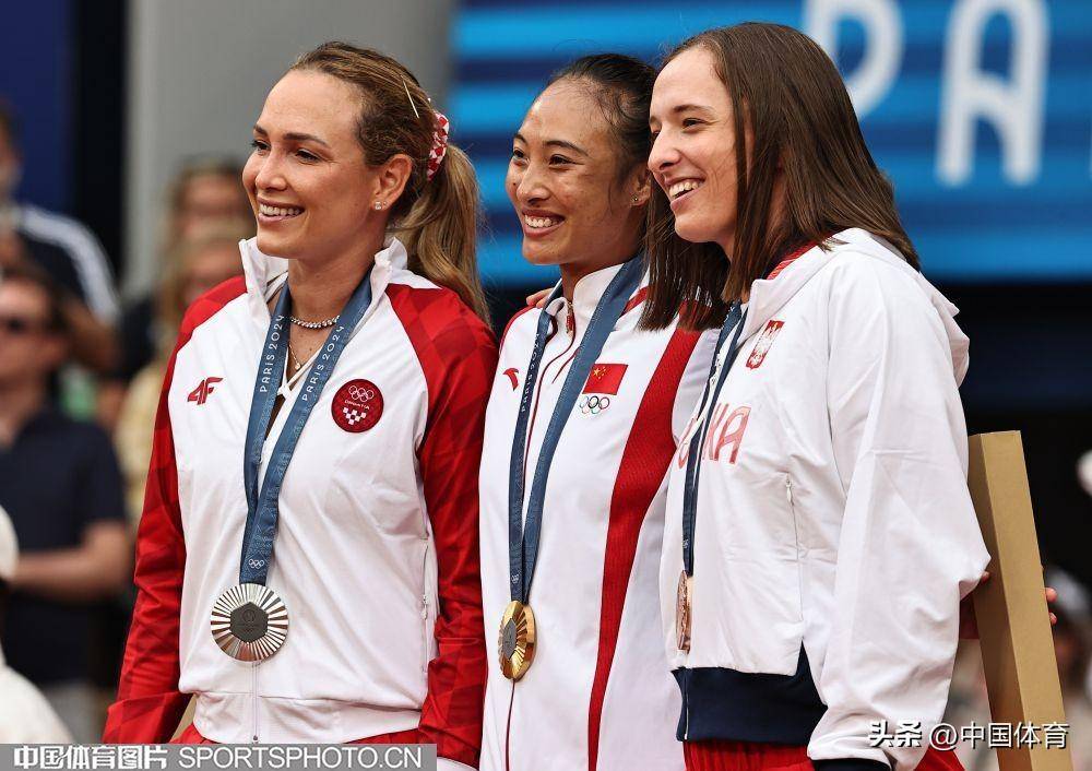 的亮眼成绩 的亮眼成绩