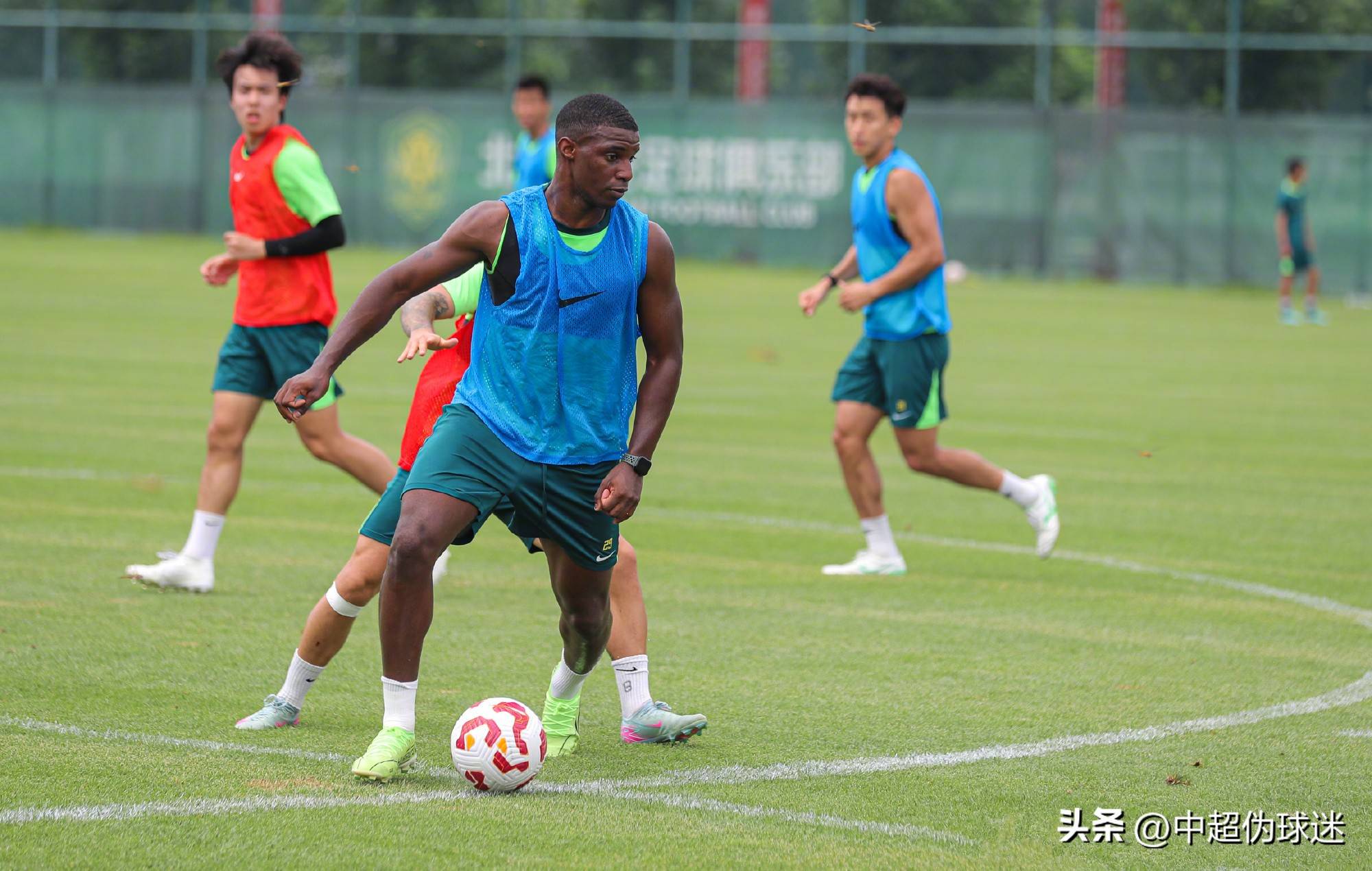 从而在激烈 从而在激烈