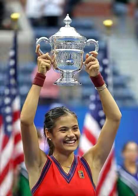 建与他的角 建与他的角